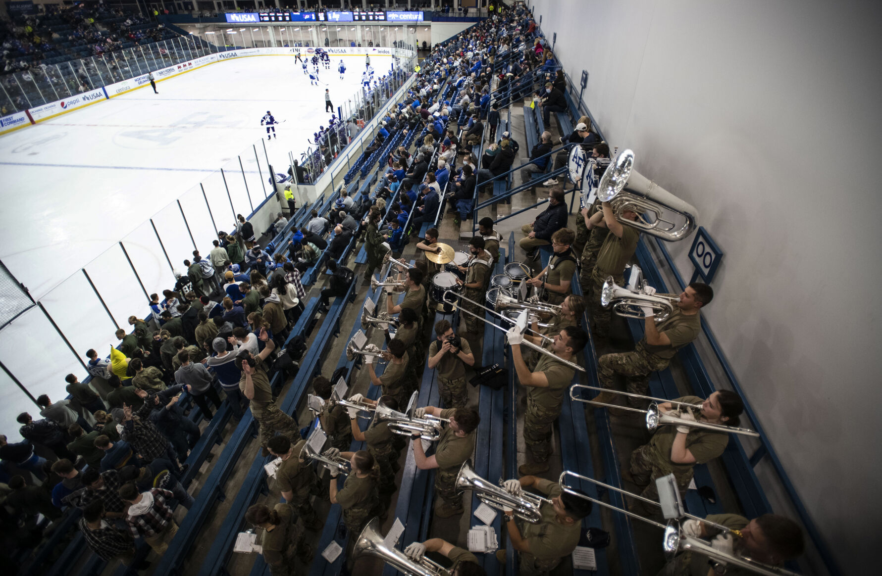 011522-sw-airforcehockey 11.jpg